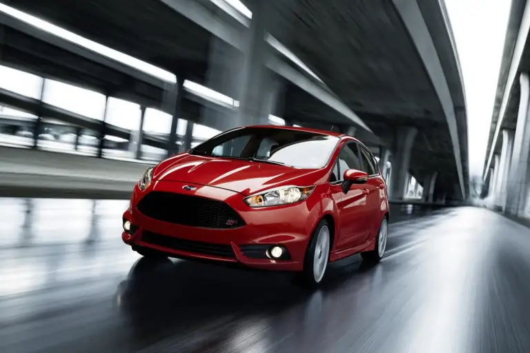 Ford Fiesta ST (2014) - 28