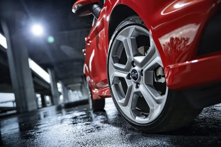 Ford Fiesta ST (2014) - 31