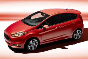 Ford Fiesta ST (2014) - 34