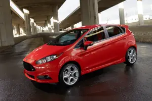 Ford Fiesta ST (2014) - 58