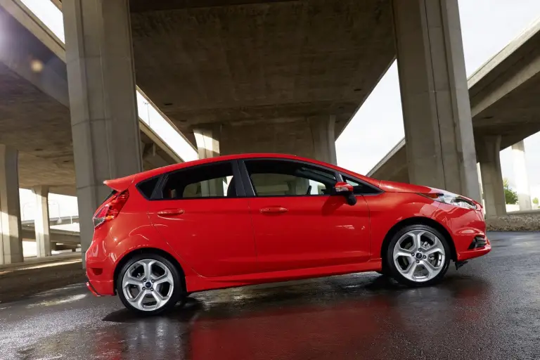 Ford Fiesta ST (2014) - 59
