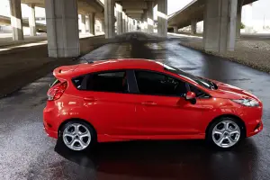 Ford Fiesta ST (2014) - 60