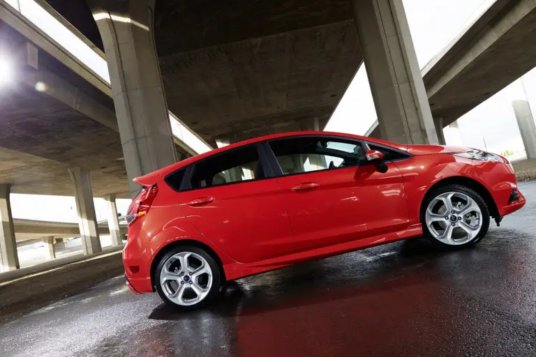 Ford Fiesta ST (2014) - 61
