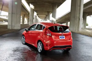 Ford Fiesta ST (2014) - 64