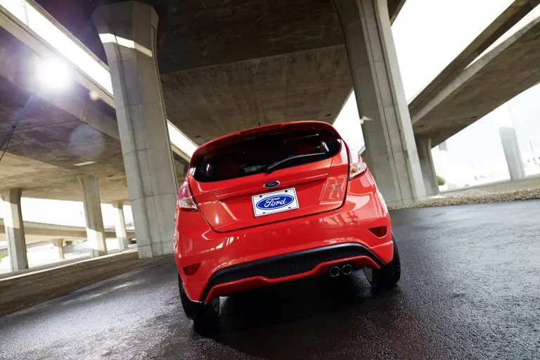 Ford Fiesta ST (2014) - 66