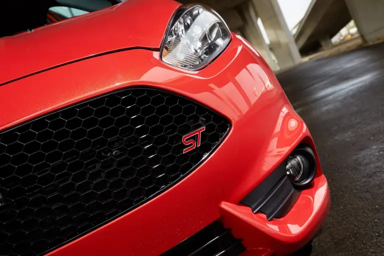 Ford Fiesta ST (2014) - 76