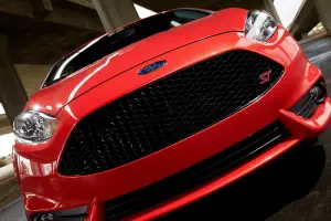 Ford Fiesta ST (2014) - 77
