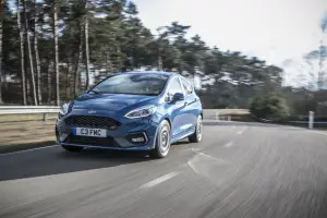 Ford Fiesta ST 2018 - 15