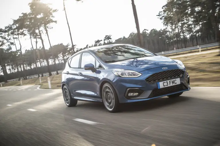 Ford Fiesta ST 2018 - 16