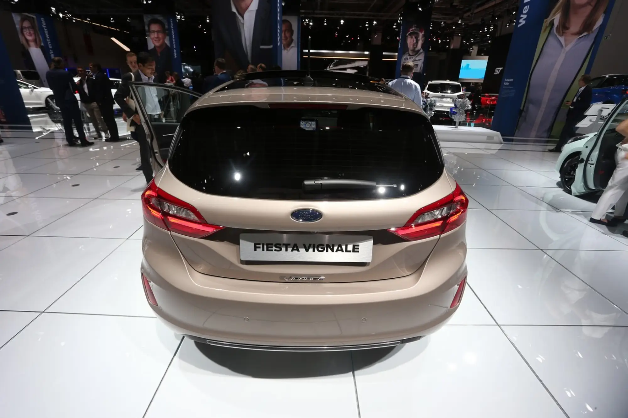 Ford Fiesta (ST, Active, Vignale) - Salone di Francoforte 2017 - 30
