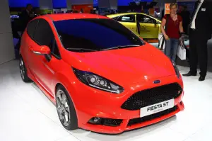 Ford Fiesta ST Concept - 16