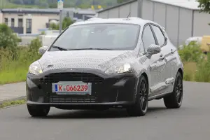 Ford Fiesta ST foto spia 21 giugno 2016 - 1