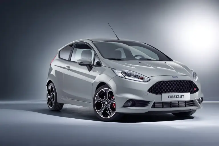 Ford Fiesta ST200 - 1