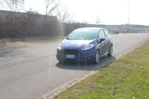 Ford Fiesta St:prova su strada