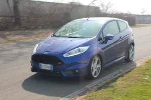 Ford Fiesta St:prova su strada