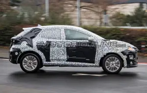 Ford Fiesta SUV - Foto spia 08-01-2019