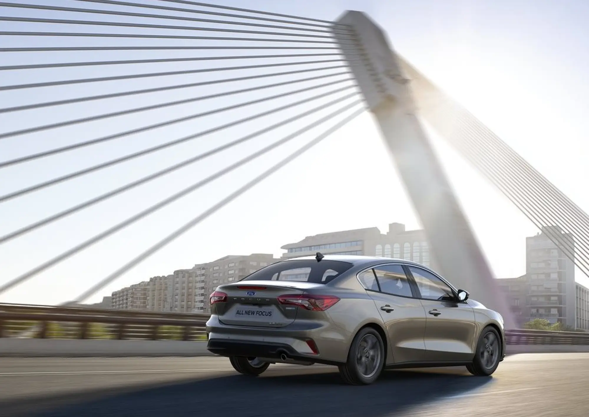Ford Focus berlina MY 2019  - 7