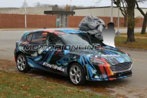 Ford Focus MY 2018 foto spia 14 novembre 2017 - 3