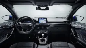 Ford Focus MY 2019  - 18