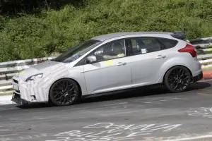 Ford Focus RS 2016 - Foto spia 02-07-2014