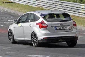 Ford Focus RS 2016 - Foto spia 02-07-2014
