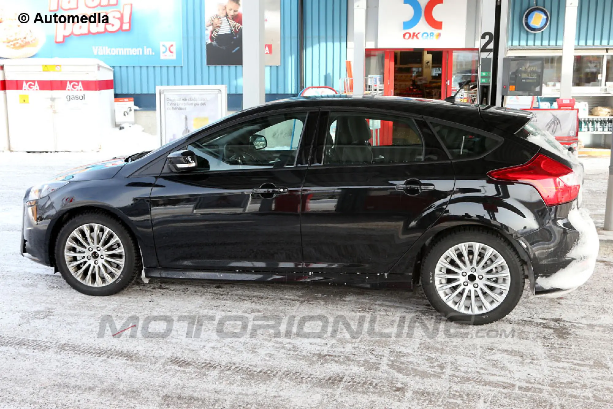 Ford Focus RS - Foto spia 27-03-2013 - 3