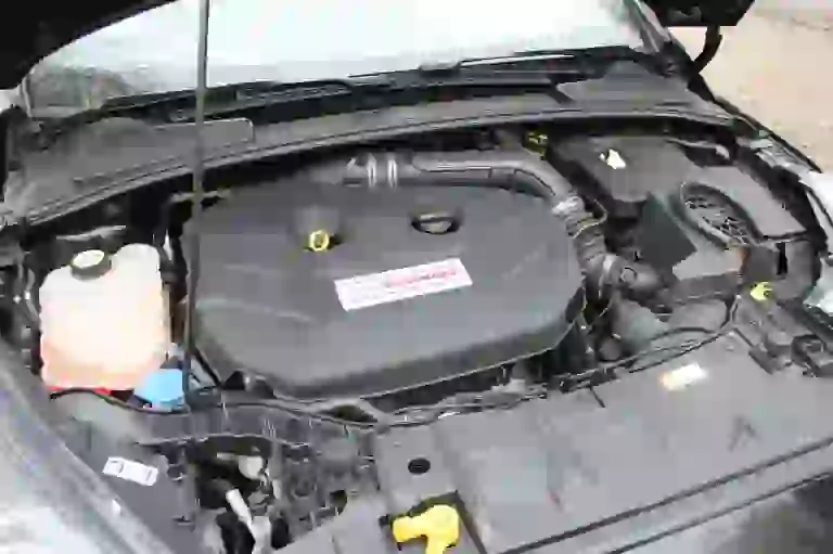 Ford Focus RS: prova su strada  - 24