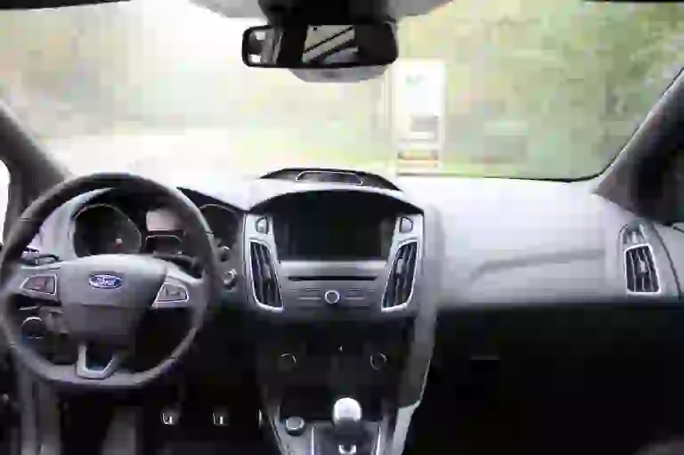Ford Focus RS: prova su strada  - 26