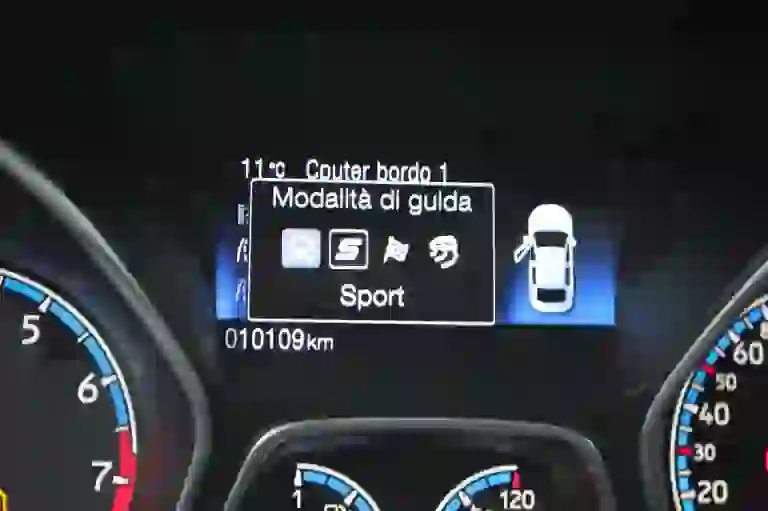 Ford Focus RS: prova su strada  - 89