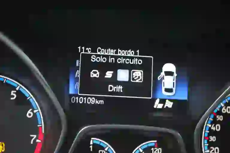 Ford Focus RS: prova su strada  - 91