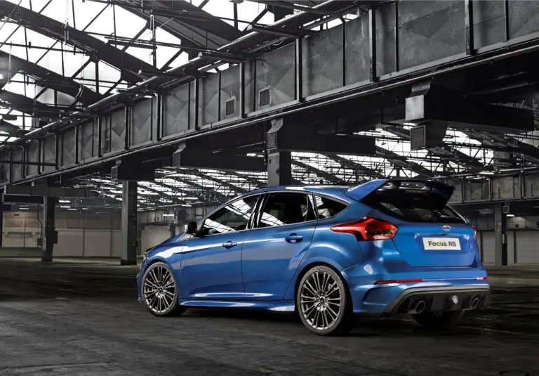 Ford Focus RS - 4