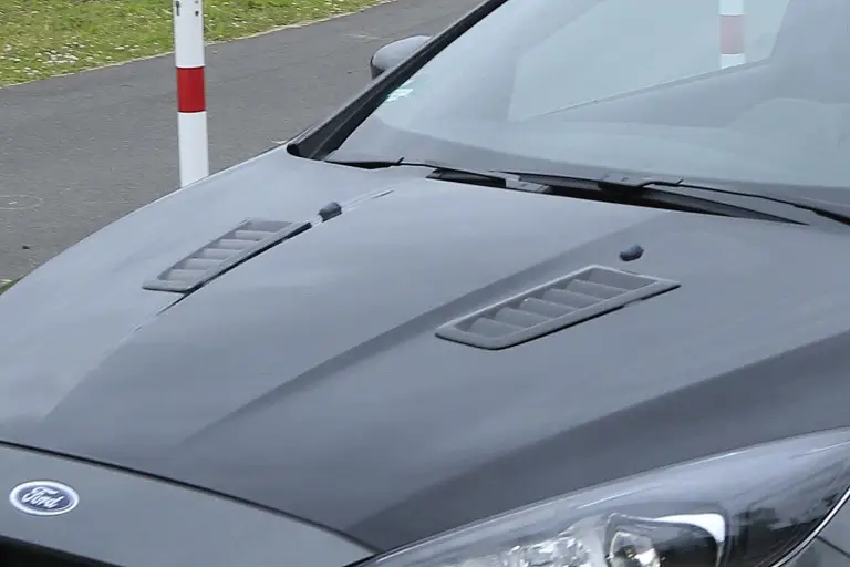 Ford Focus RS500 foto spia 22 giugno 2016 - 9