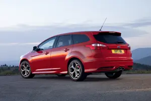 Ford Focus ST 2011 - 4