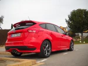 Ford Focus ST 2015 primo contatto - 10