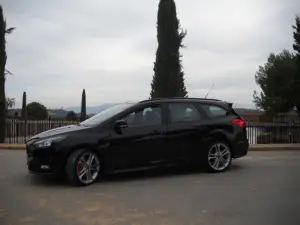 Ford Focus ST 2015 primo contatto