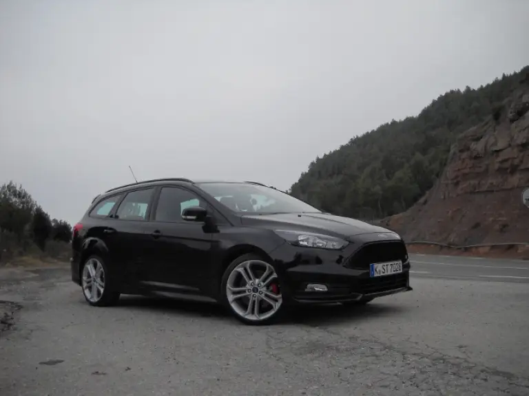 Ford Focus ST 2015 primo contatto - 30