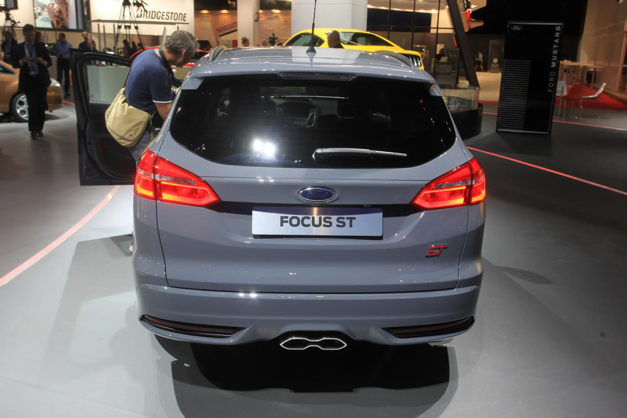 Ford Focus ST e Ford Focus ST SW - Salone di Parigi 2014 - 11