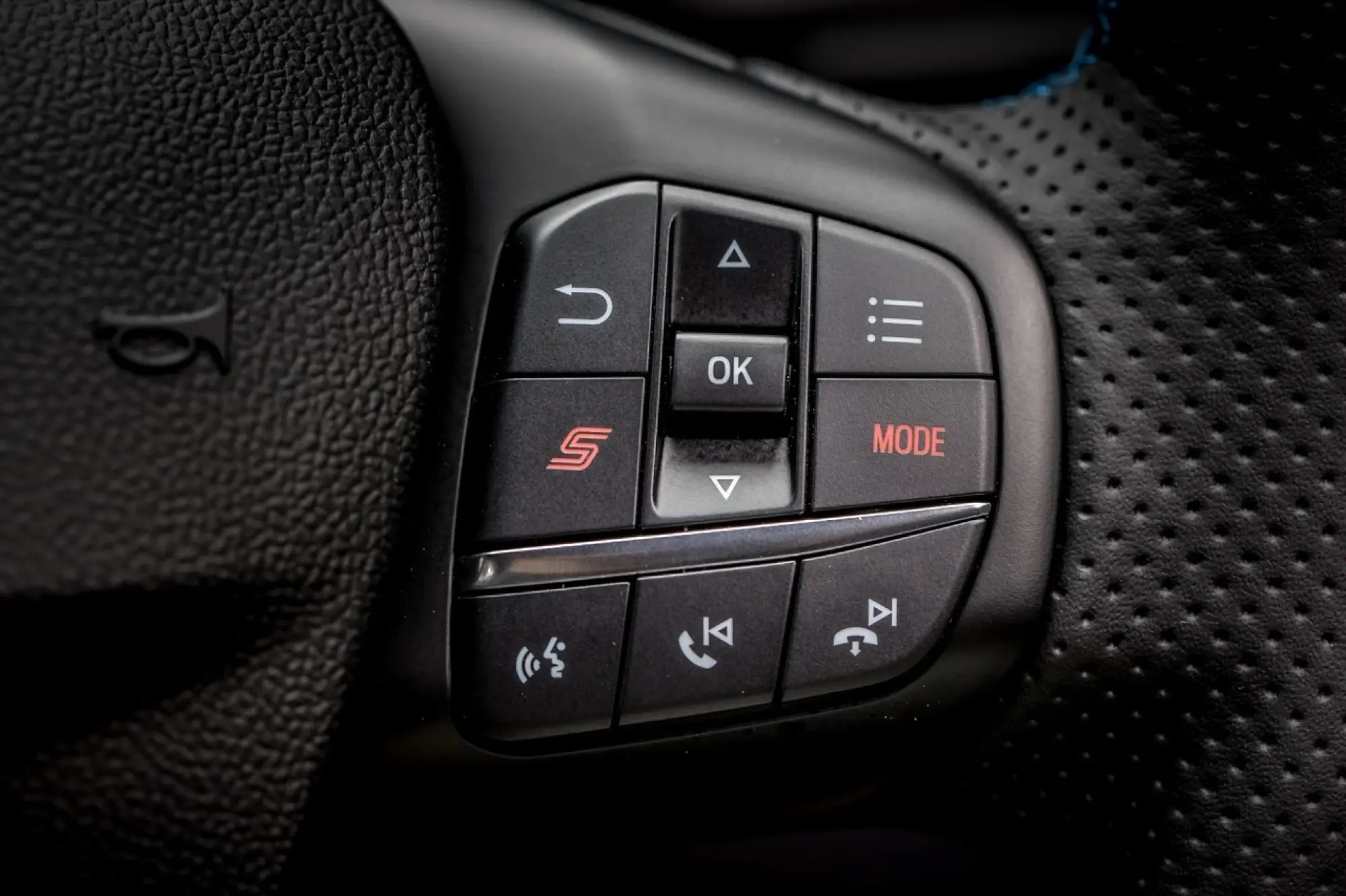 Ford Focus ST Edition - 17