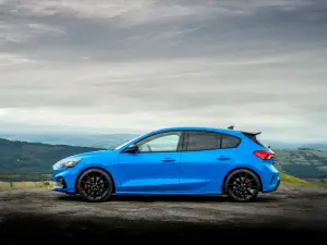 Ford Focus ST Edition - 43
