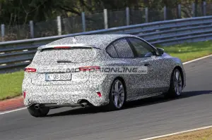 Ford Focus ST foto spia 17-4-2018