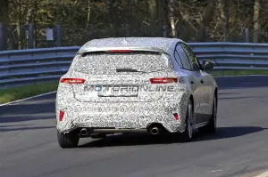 Ford Focus ST foto spia 17-4-2018