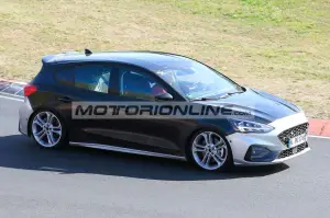 Ford Focus ST - Foto spia 26-10-2018