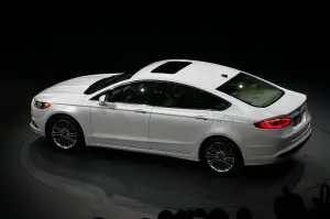 Ford Fusion - Salone di Detroit 2012 - 9