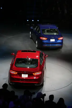 Ford Fusion - Salone di Detroit 2012 - 18