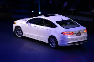 Ford Fusion - Salone di Detroit 2012 - 23