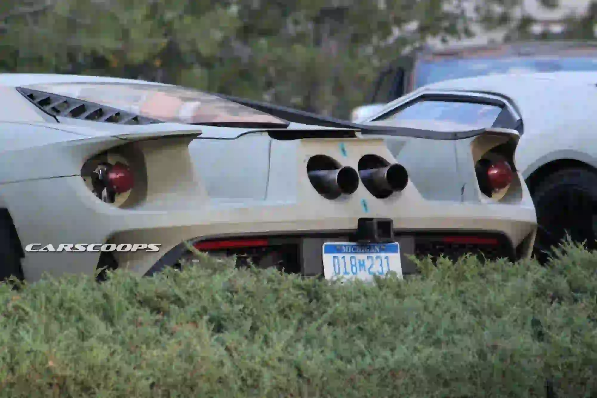 Ford GT (foto spia) - 12