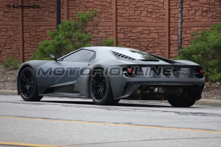Ford GT MY 2017 - Foto spia 18-05-2015 - 7