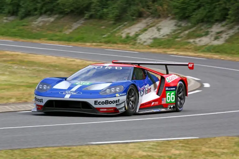 Ford GT racecar MY 2016 - 13