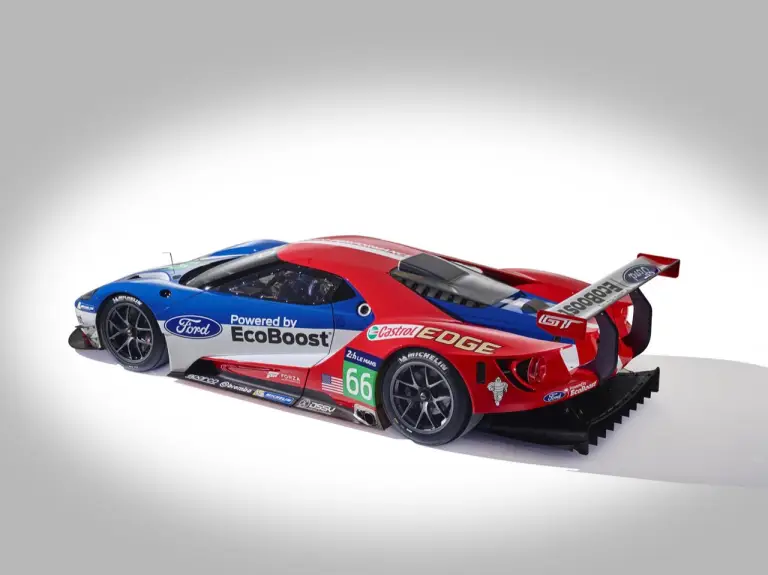 Ford GT racecar MY 2016 - 16