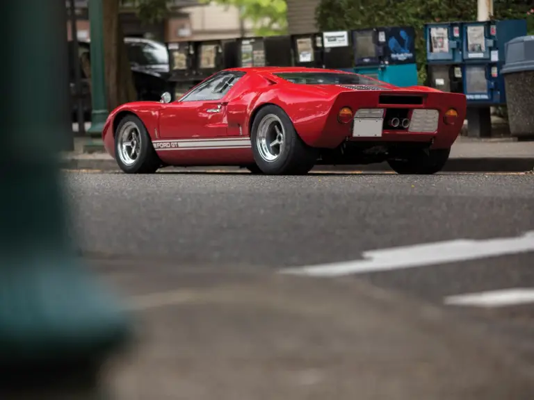 Ford GT40: RM Sotheby's Monterey 19 20 agosto 2016 - 2